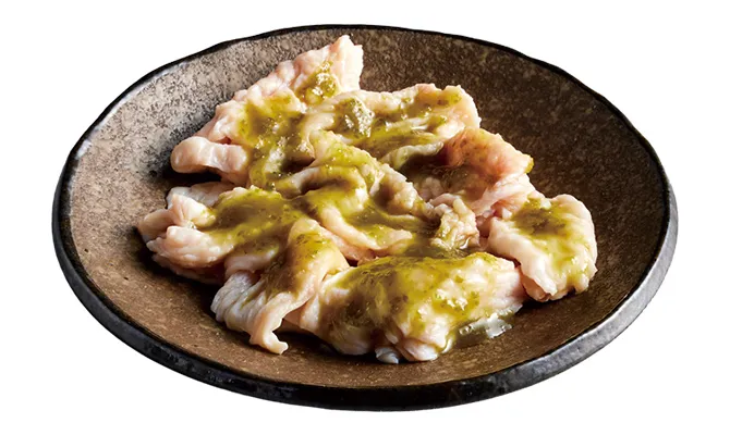 [Green Chili Pepper Yakiniku] Chicken Skin