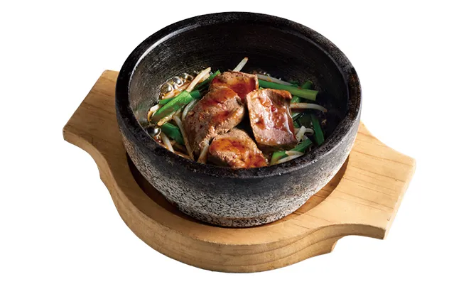 Yakiniku Parlor's Pride! Stone-Cooked Beef Liver & Garlic Chives